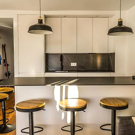 Bluettravel - Zona Baja